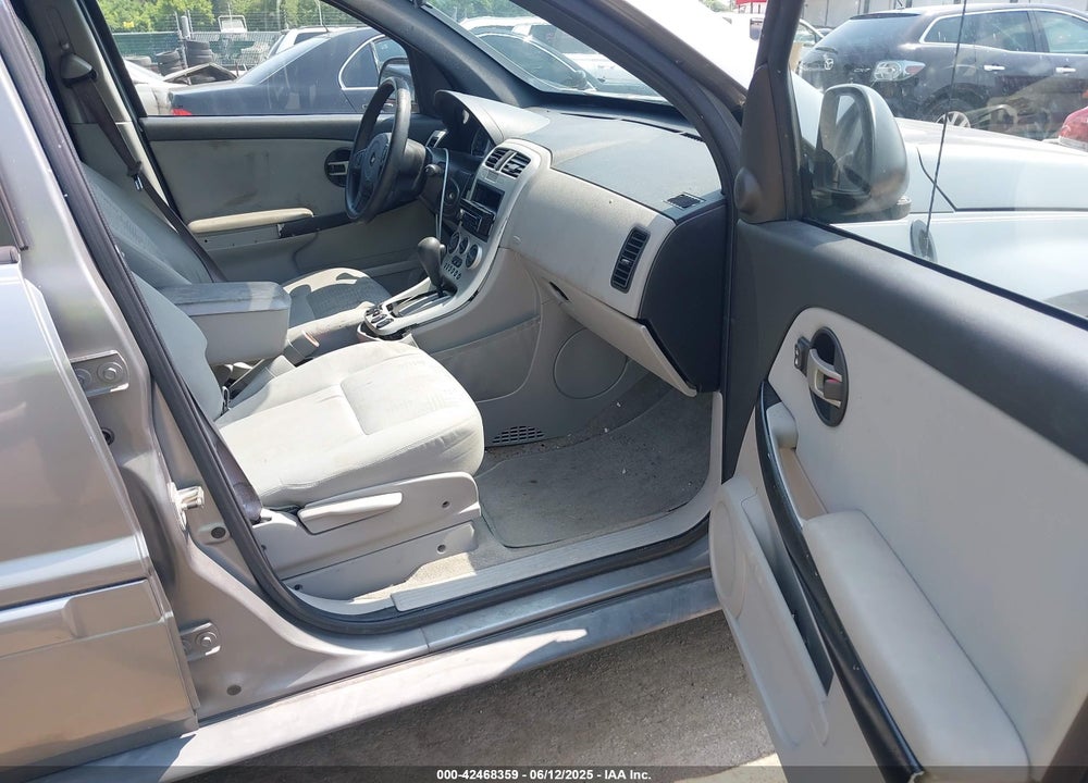 2005 CHEVROLET EQUINOX LS VIN: 2CNDL23F356040037