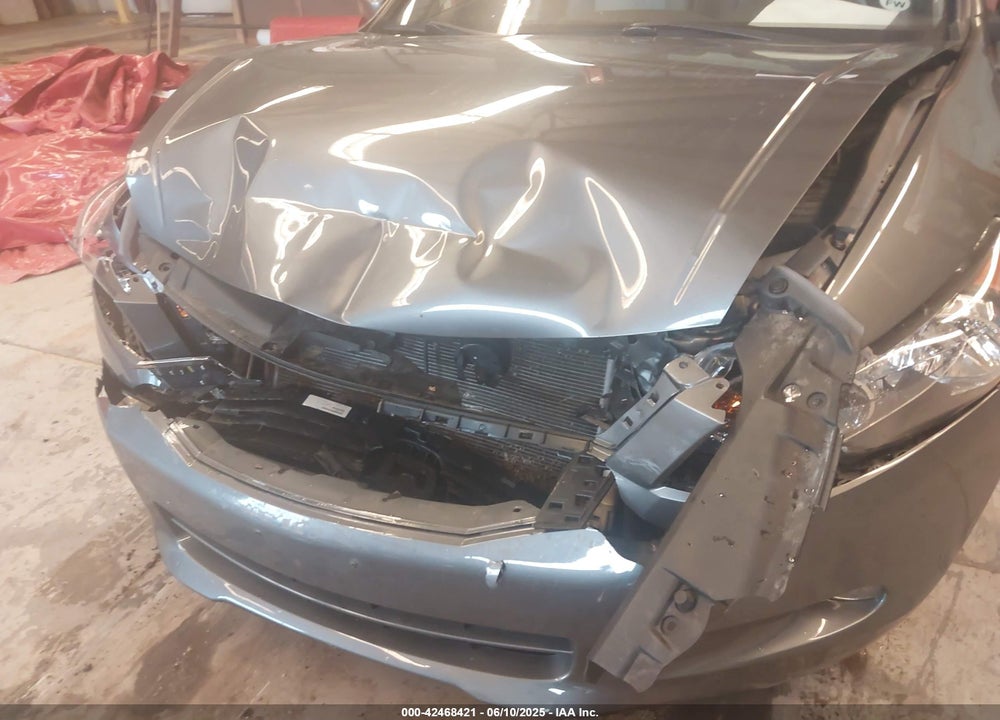 2008 HONDA ACCORD VIN: 1HGCP268X8A137133