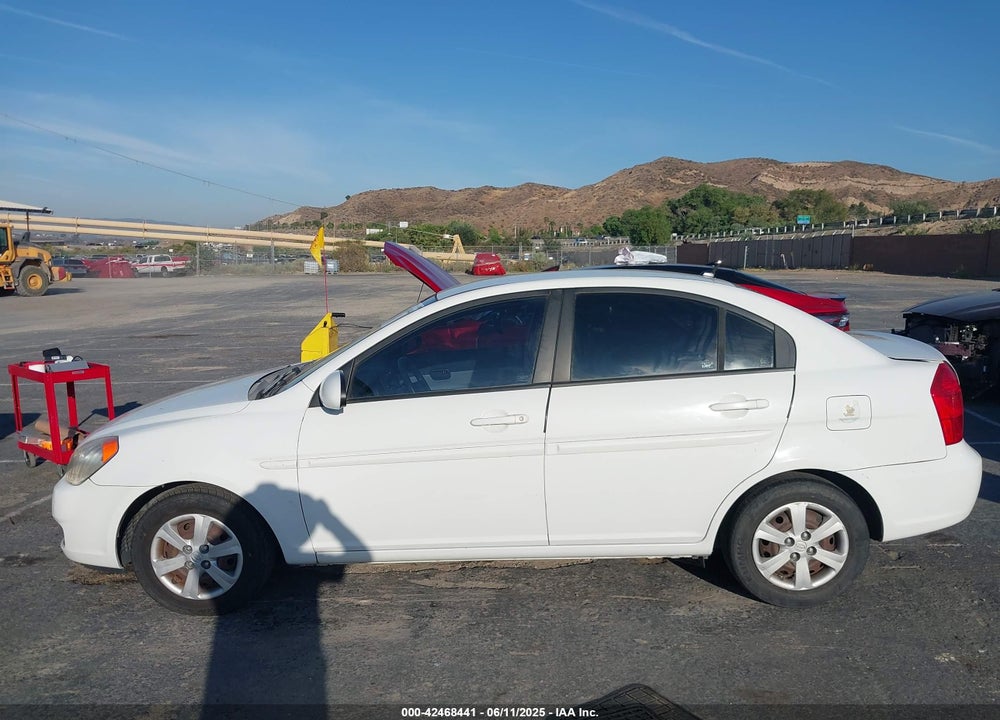 2008 HYUNDAI ACCENT GLS VIN: KMHCN46C98U210619