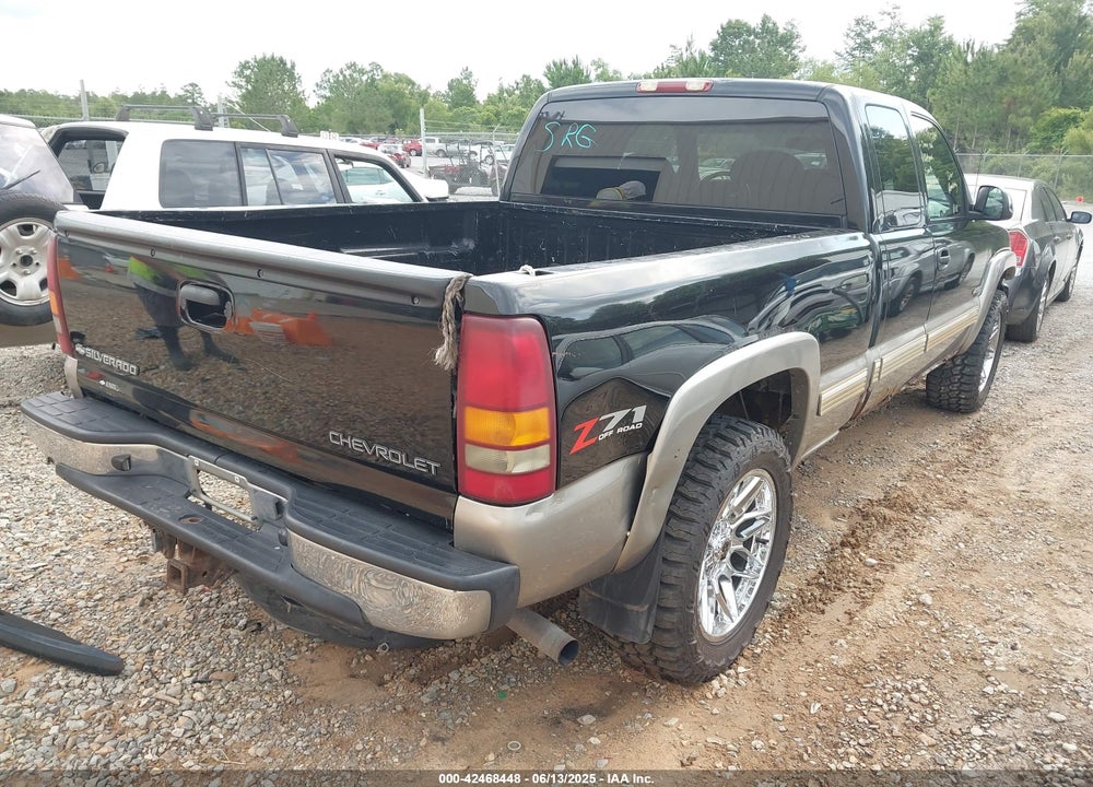 2002 CHEVROLET SILVERADO 1500 LS VIN: 2GCEK19T121332801
