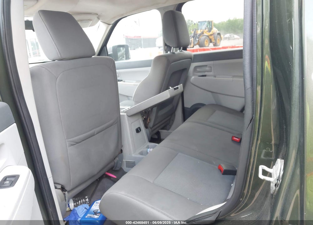2008 JEEP LIBERTY VIN: 1J8GN28K28W253338