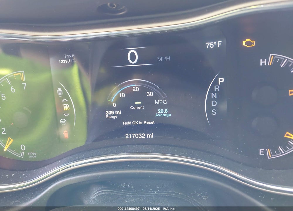 2015 JEEP GRAND CHEROKEE VIN: 1C4RJFJG0FC611768