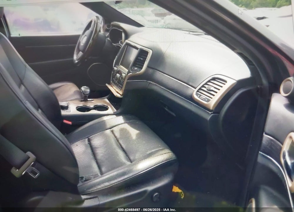 2015 JEEP GRAND CHEROKEE VIN: 1C4RJFJG0FC611768