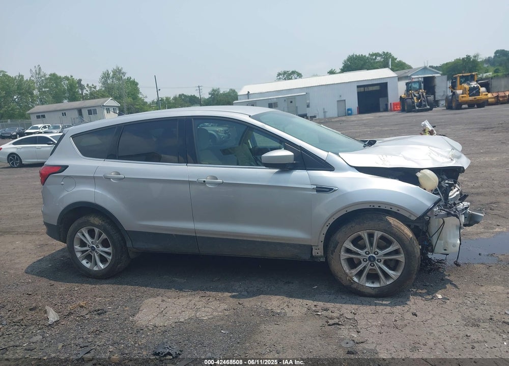 2019 FORD ESCAPE VIN: 1FMCU9G90KUB66603