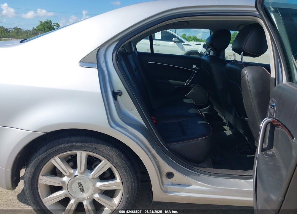 2012 LINCOLN MKZ HYBRID VIN: 3LNDL2L3XCR820984