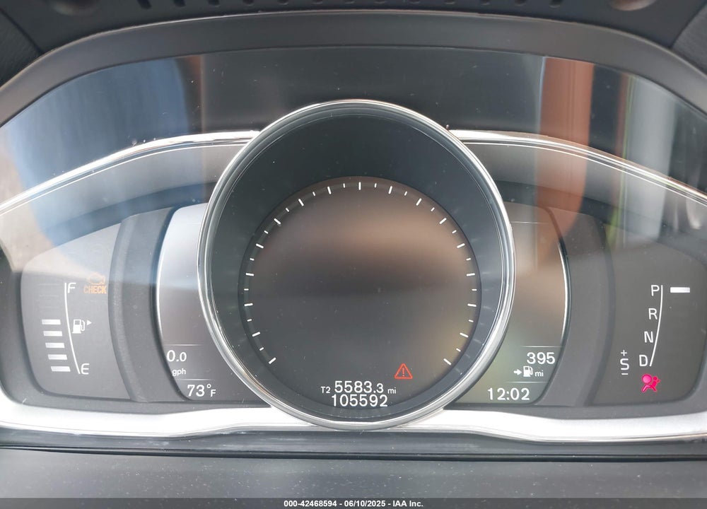 2017 VOLVO S60 VIN: LYV402HM3HB132589