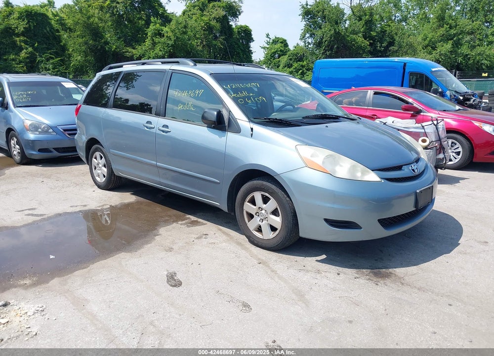 2010 TOYOTA SIENNA LE VIN: 5TDKK4CC7AS323234