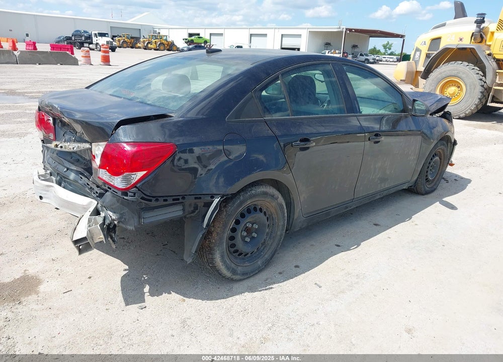 2014 CHEVROLET CRUZE VIN: 1G1PA5SH4E7444873