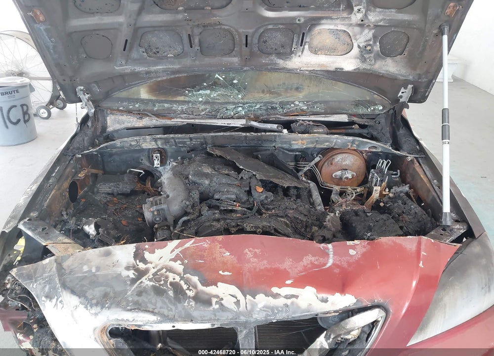 2008 KIA SORENTO LX VIN: KNDJD735685803127