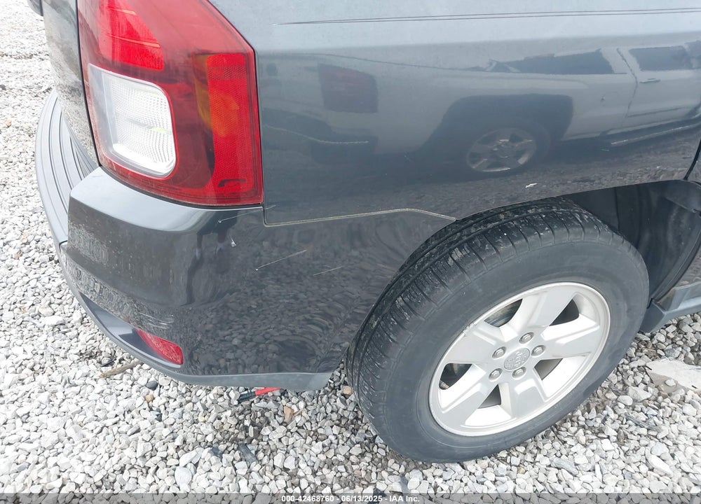 2014 JEEP COMPASS VIN: 1C4NJCBA7ED545719