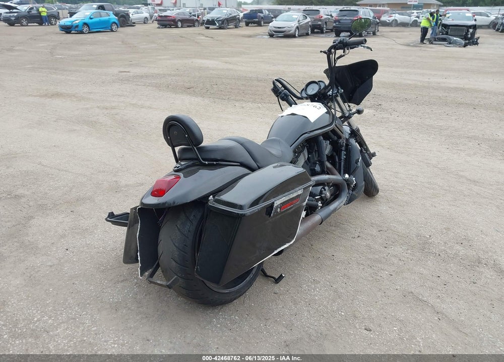 2009 HARLEY-DAVIDSON VRSCDX VIN: 1HD1HHH139K807184