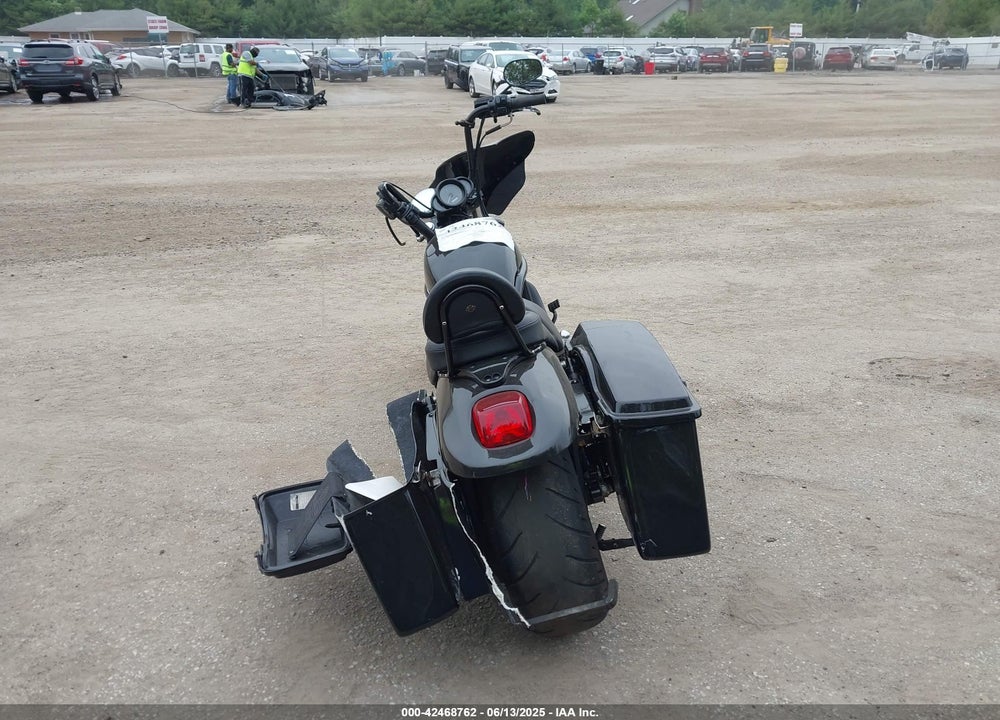 2009 HARLEY-DAVIDSON VRSCDX VIN: 1HD1HHH139K807184