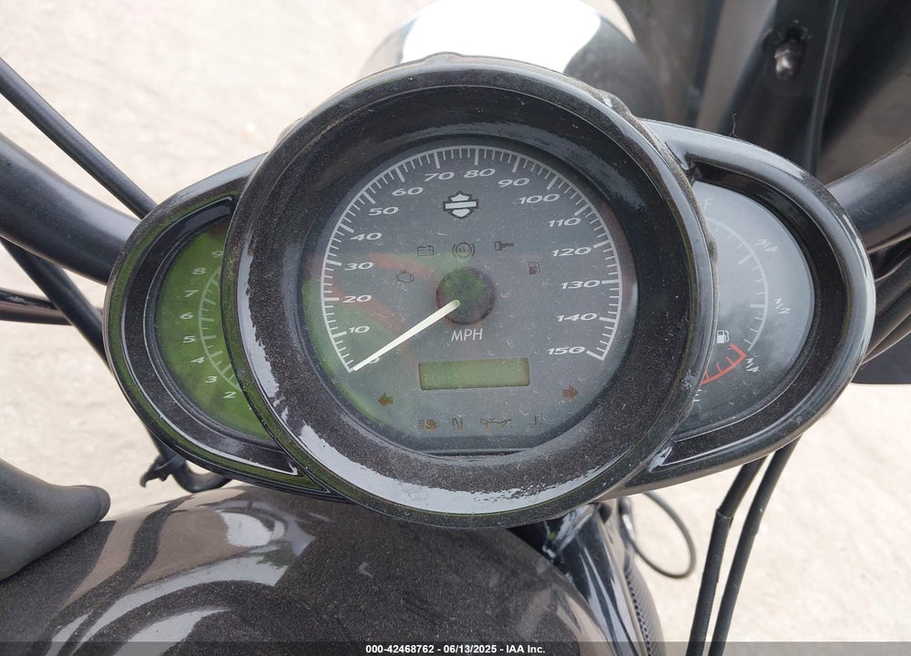 2009 HARLEY-DAVIDSON VRSCDX VIN: 1HD1HHH139K807184