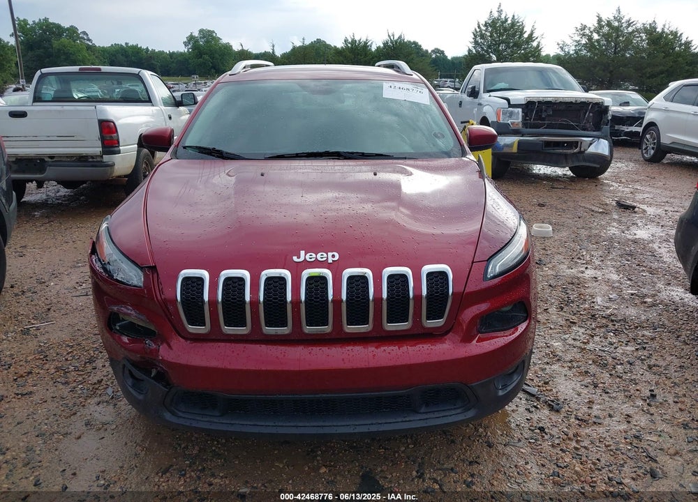 2017 JEEP CHEROKEE VIN: 1C4PJLCB2HW642335