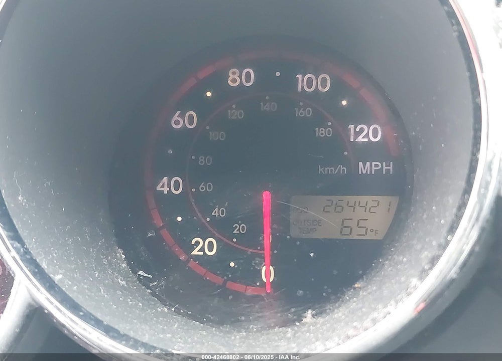 2005 TOYOTA MATRIX VIN: 2T1LR32E35C398766