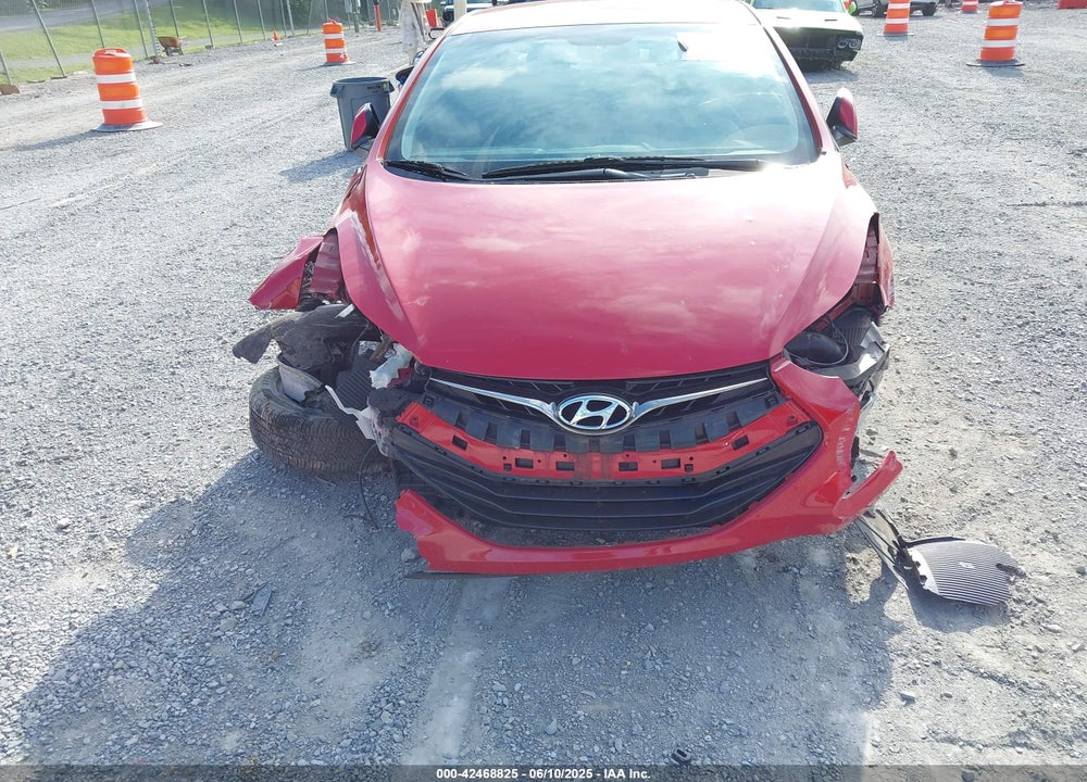 2013 HYUNDAI ELANTRA VIN: KMHDH6AE8DU010423