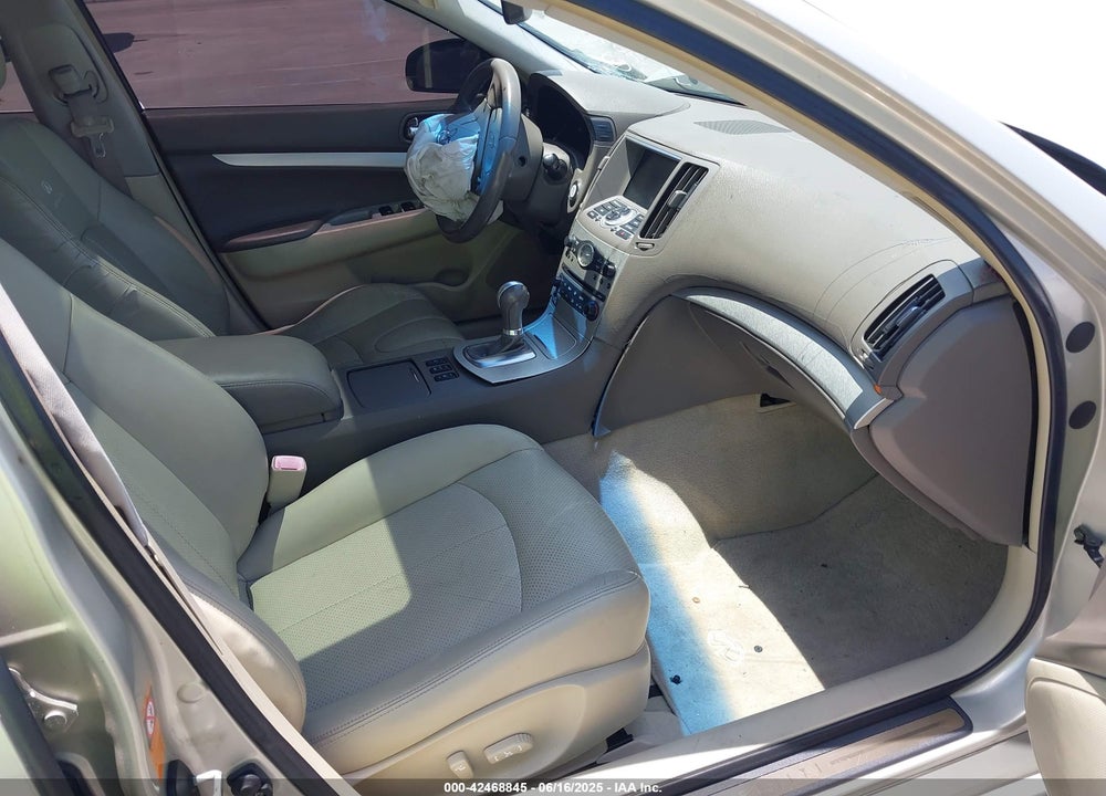 2007 INFINITI G35X VIN: JNKBV61F27M807301