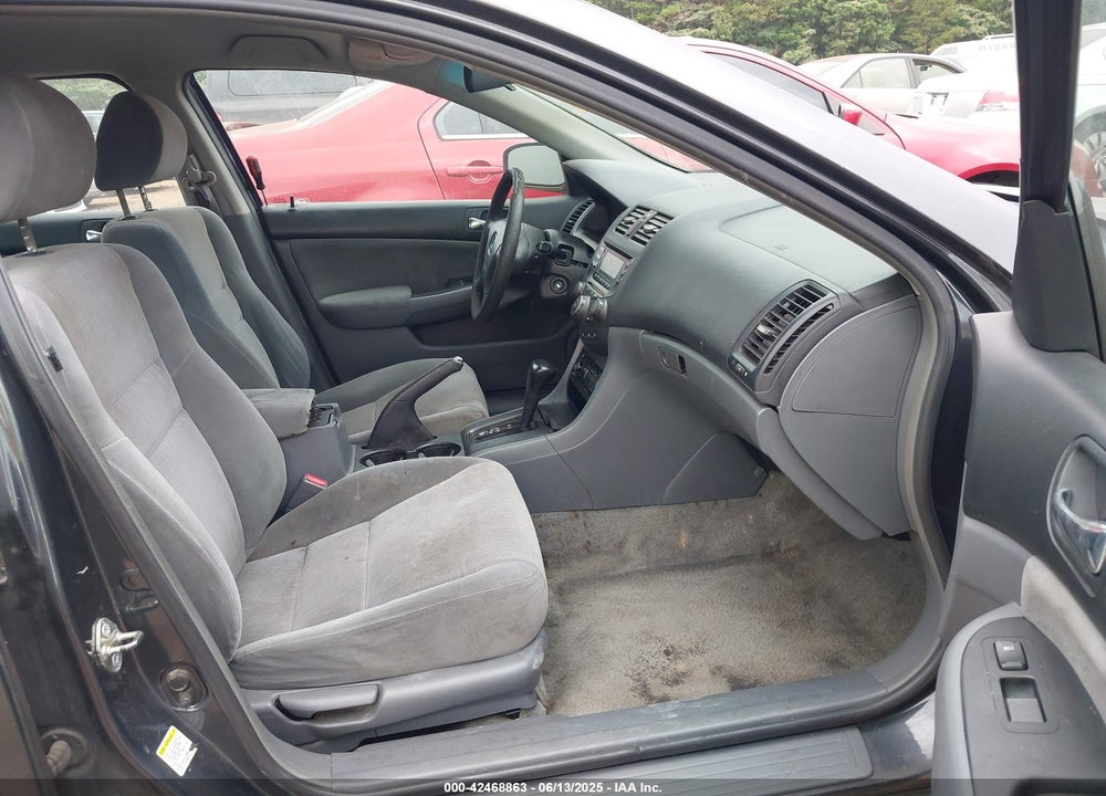 2005 HONDA ACCORD VIN: 1HGCM56455A063624