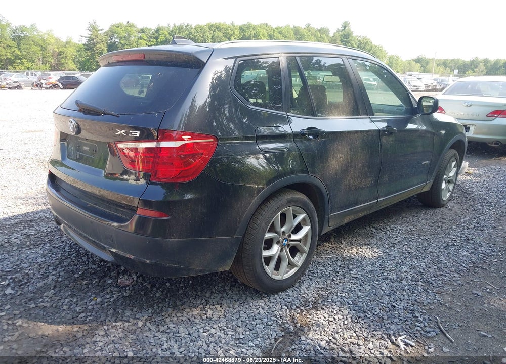 2011 BMW X3 VIN: 5UXWX7C55BL735532