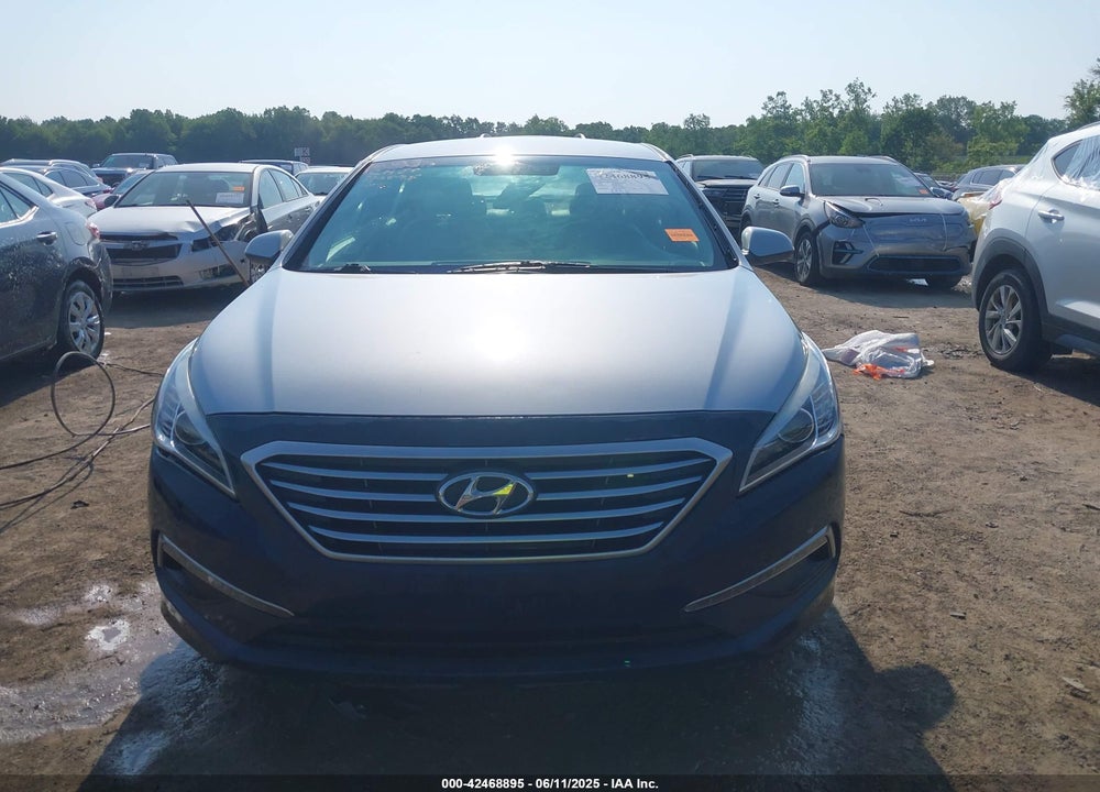 2015 HYUNDAI SONATA VIN: 5NPE24AF0FH252319