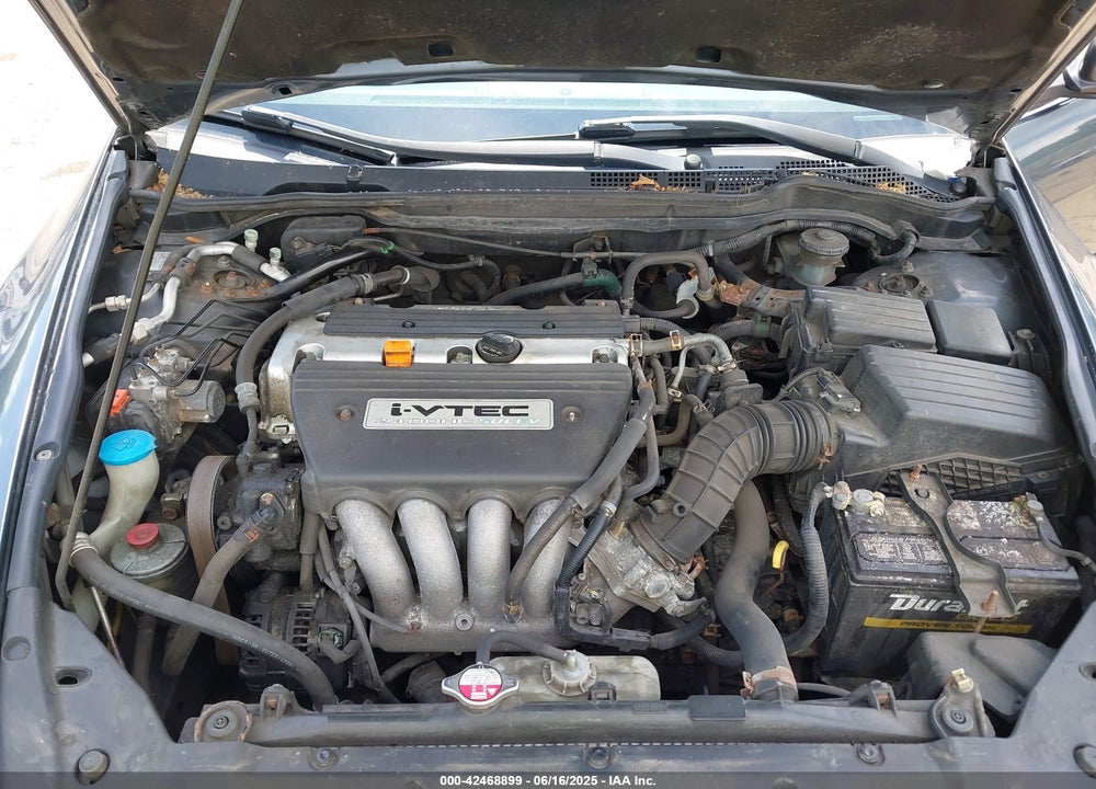 2007 HONDA ACCORD VIN: JHMCM563X7C017153