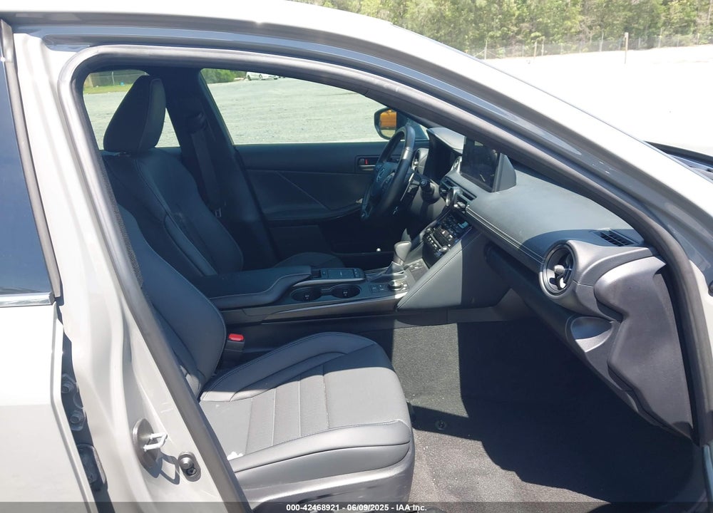 2024 LEXUS IS350 VIN: JTHGZ1B27R5072501