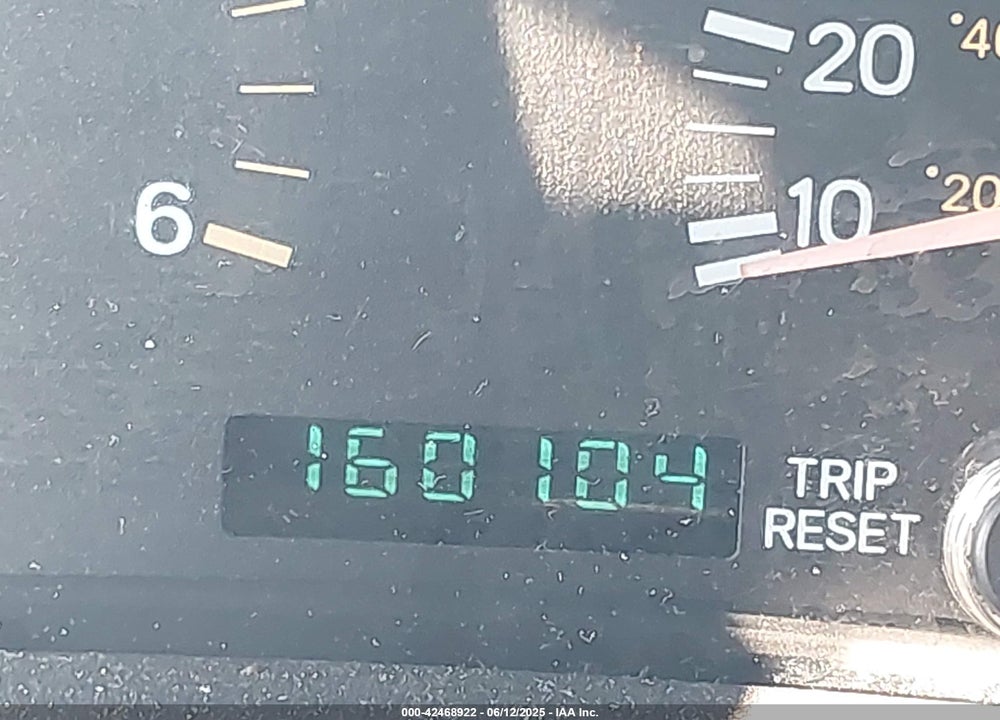 2000 JEEP CHEROKEE SPORT VIN: 1J4FF48S3YL170931