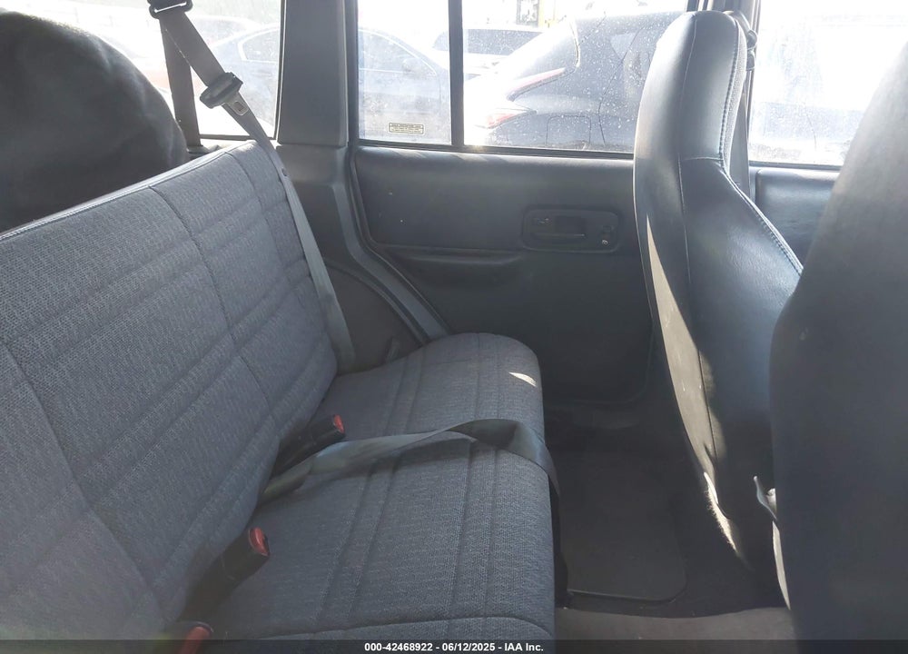2000 JEEP CHEROKEE SPORT VIN: 1J4FF48S3YL170931
