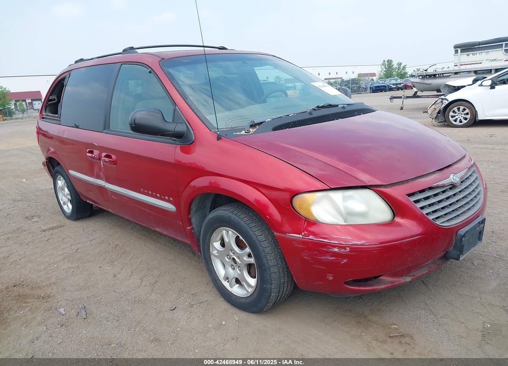 2001 CHRYSLER VOYAGER LX VIN: 1C4GJ45321B156522
