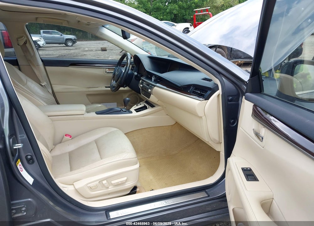 2014 LEXUS ES 350 VIN: JTHBK1GG4E2129607