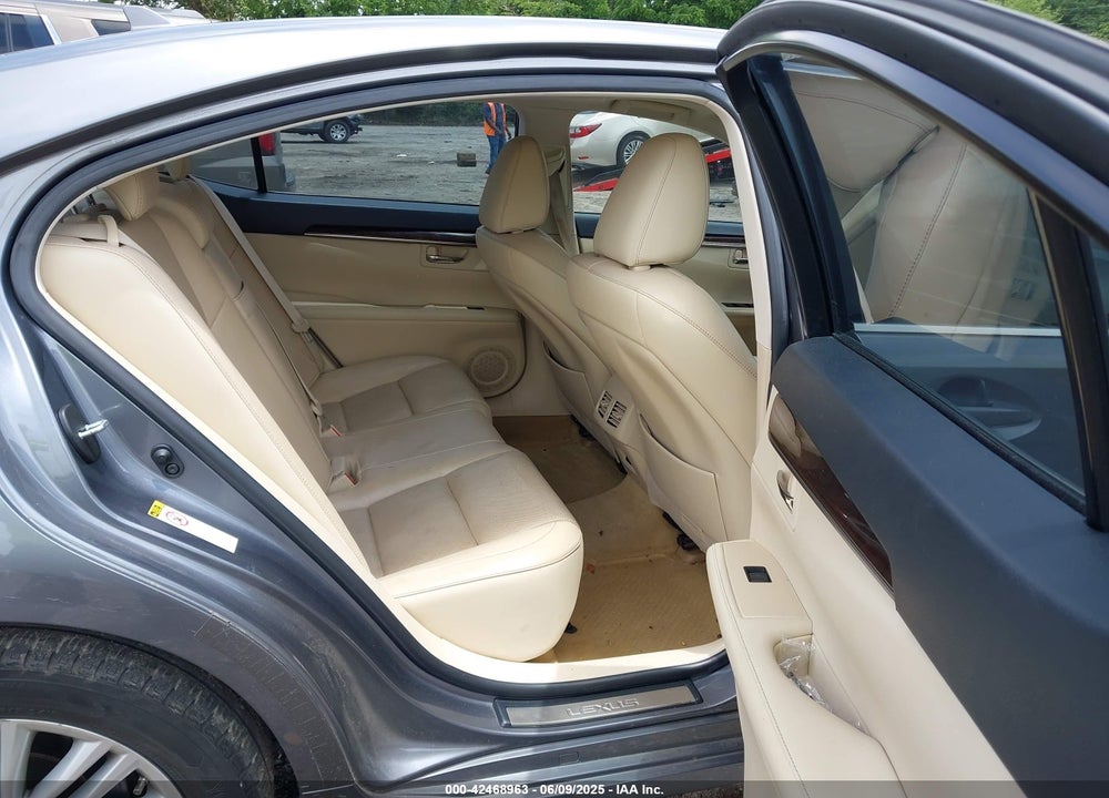 2014 LEXUS ES 350 VIN: JTHBK1GG4E2129607