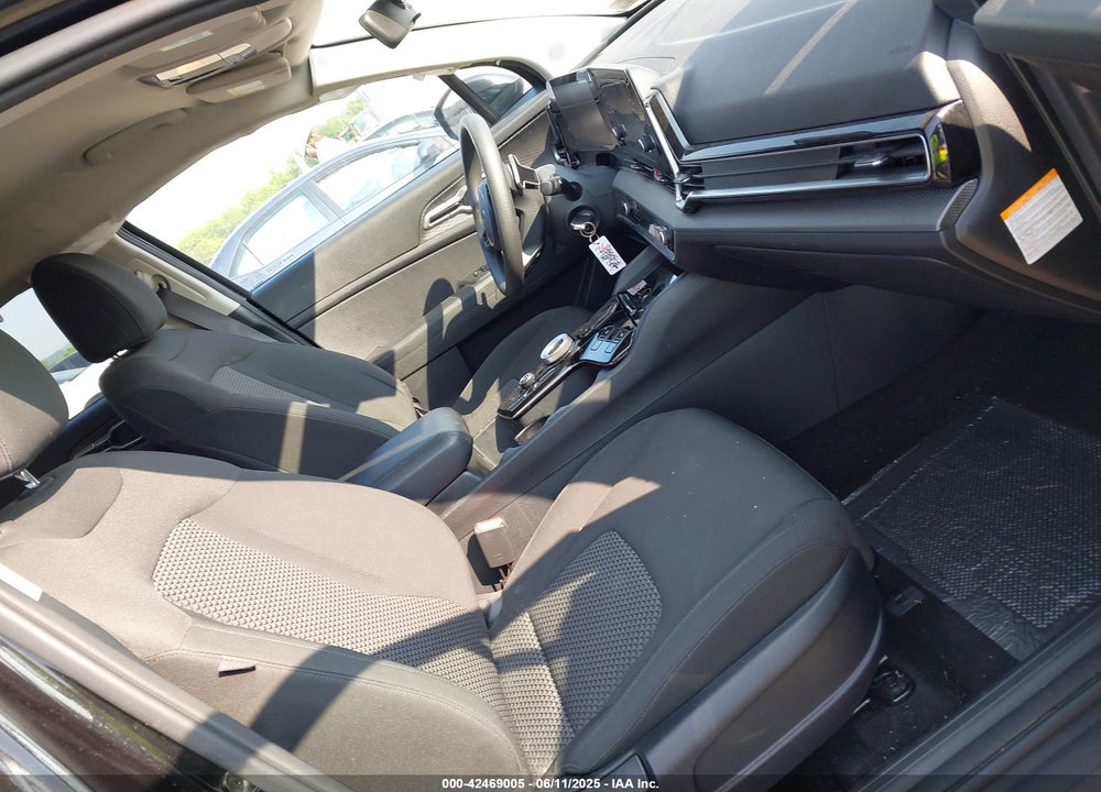 2023 KIA SPORTAGE HYBRID VIN: KNDPUCAG6P7043324