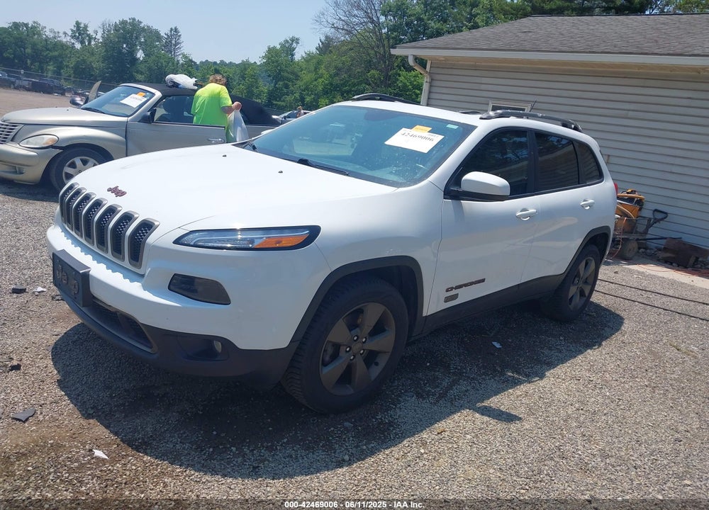 2017 JEEP CHEROKEE VIN: 1C4PJMCS3HW552116