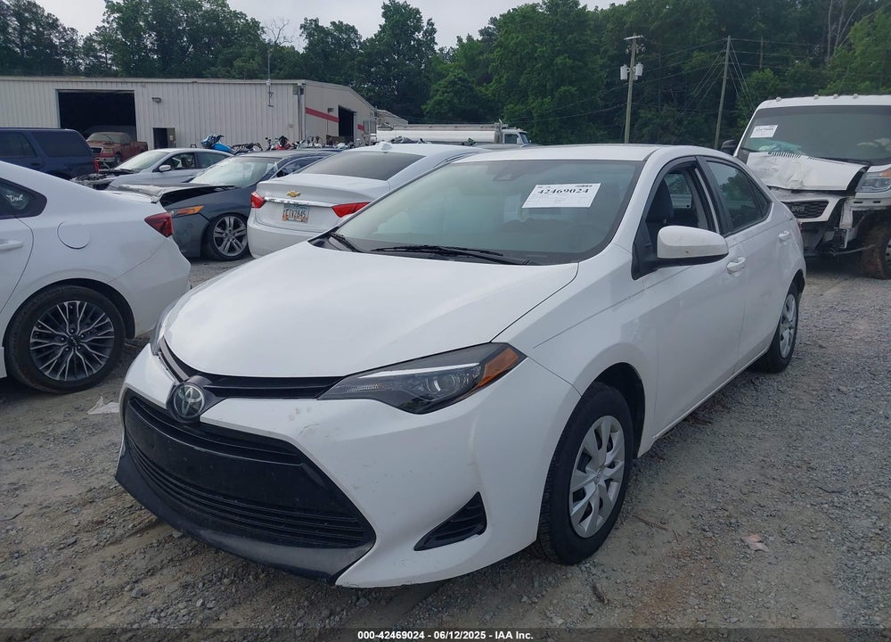 2018 TOYOTA COROLLA VIN: 2T1BURHE0JC067061