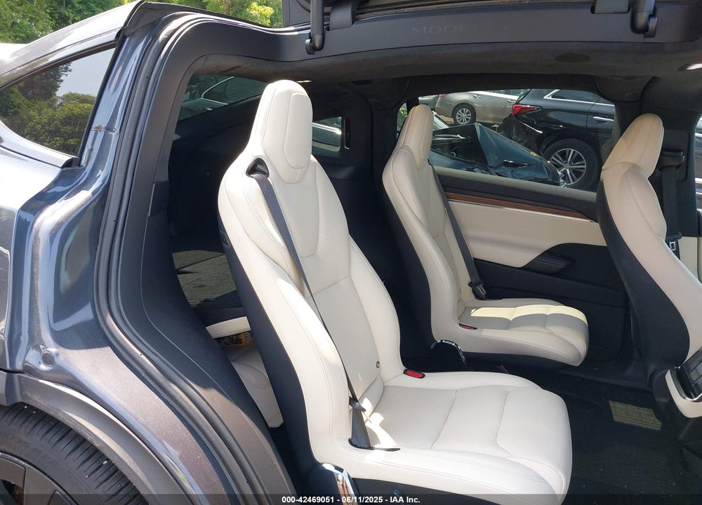2023 TESLA MODEL X VIN: 7SAXCBE55PF411222