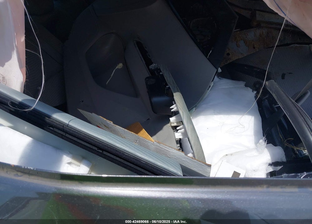2017 HONDA ACCORD VIN: 1HGCR2F38HA126372