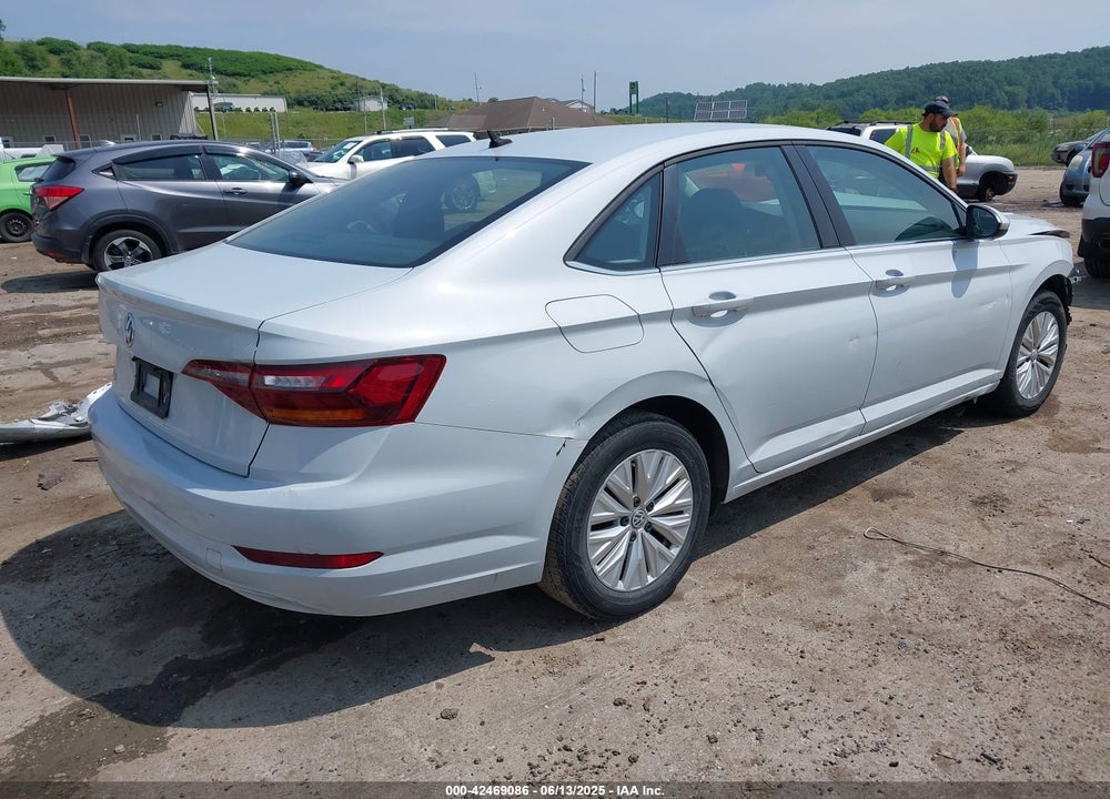 2019 VOLKSWAGEN JETTA VIN: 3VWC57BU0KM139582