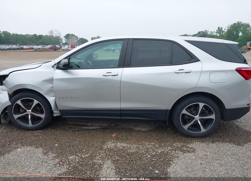 2020 CHEVROLET EQUINOX FWD LS VIN: 3GNAXHEV4LS646150