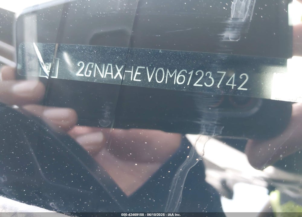 2021 CHEVROLET EQUINOX FWD LS VIN: 2GNAXHEV0M6123742