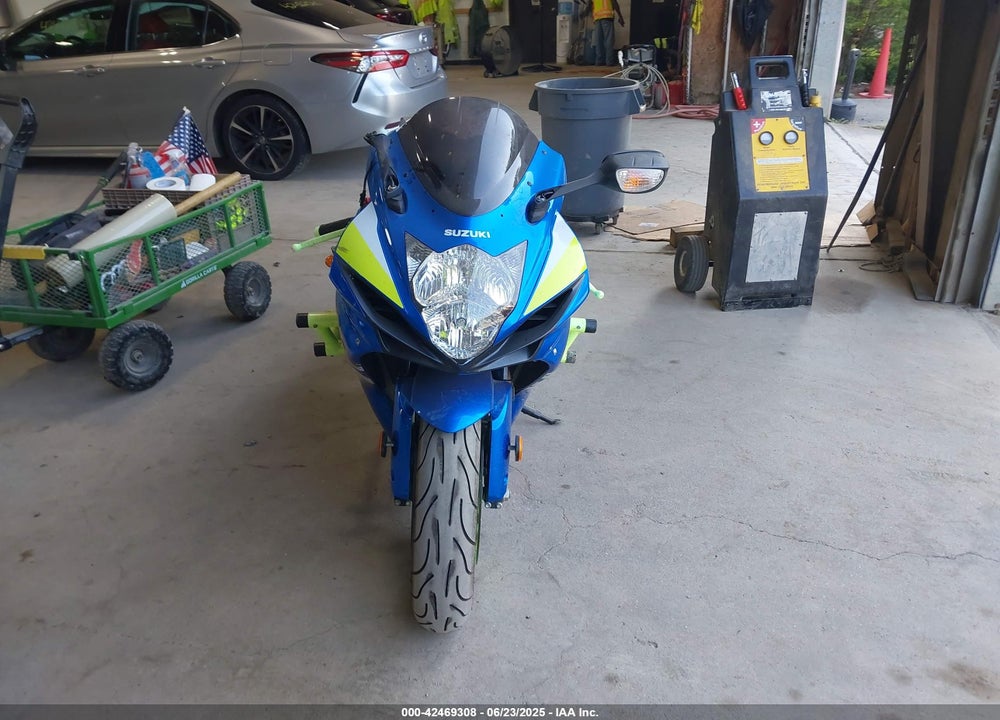 2016 SUZUKI GSX-R600 VIN: JS1GN7FA0G2101170