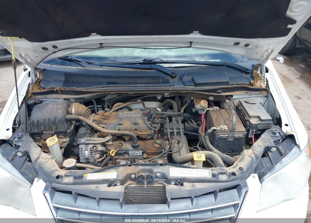 2010 CHRYSLER TOWN & COUNTRY TOURING VIN: 2A4RR5D11AR162735