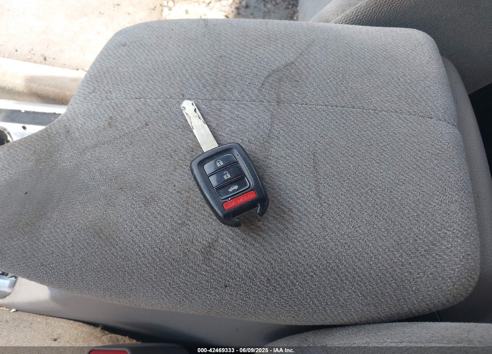 2013 HONDA ACCORD VIN: 1HGCR2F33DA096448