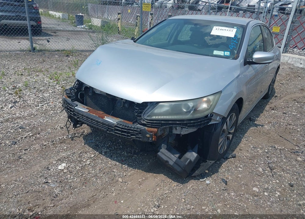 2013 HONDA ACCORD VIN: 1HGCR2F33DA096448