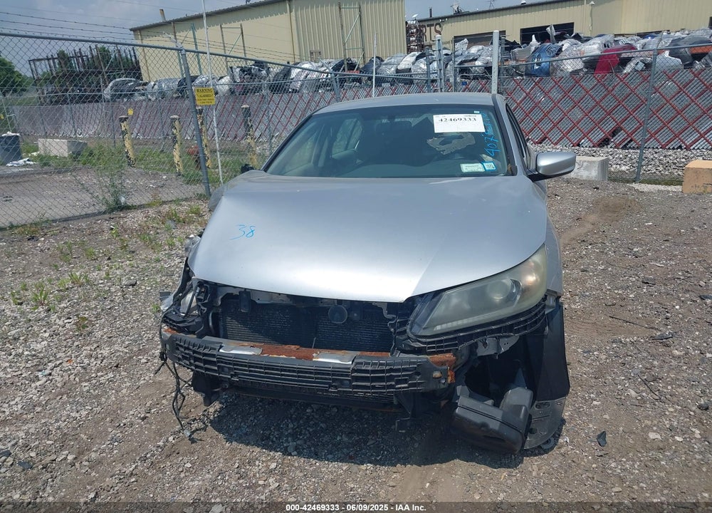 2013 HONDA ACCORD VIN: 1HGCR2F33DA096448