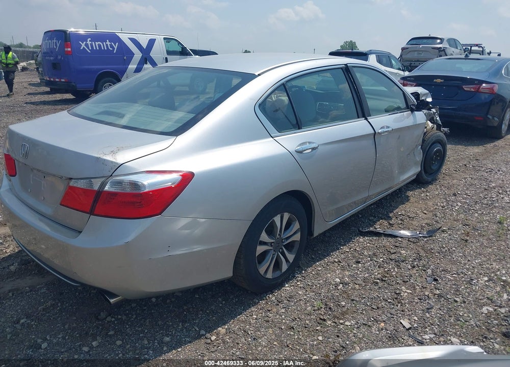 2013 HONDA ACCORD VIN: 1HGCR2F33DA096448