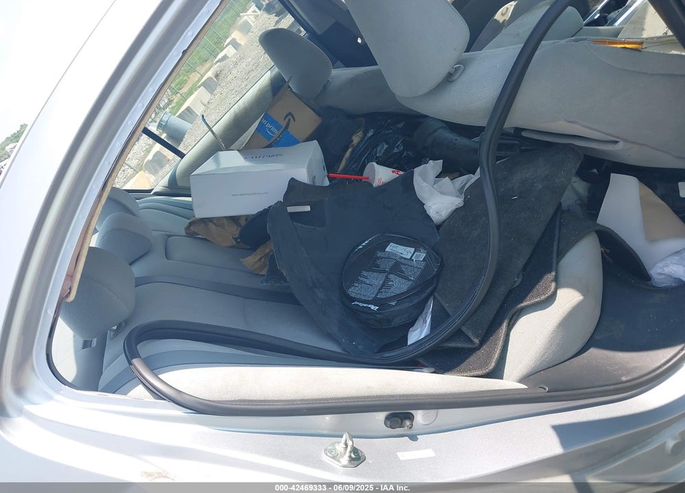 2013 HONDA ACCORD VIN: 1HGCR2F33DA096448