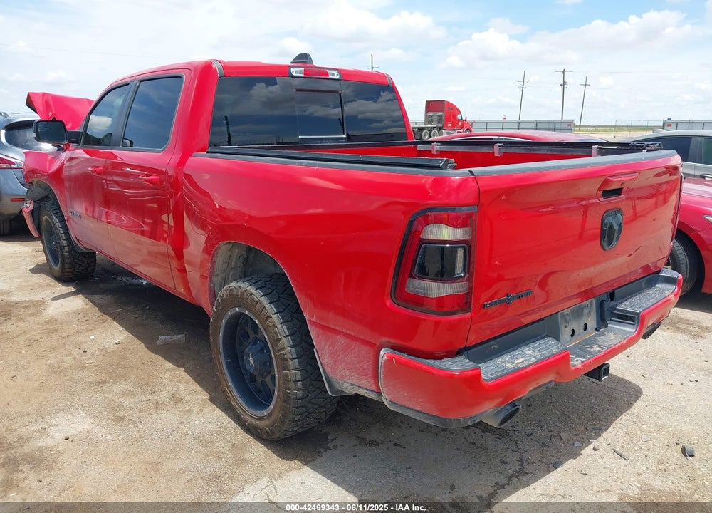 2021 RAM 1500 VIN: 1C6RREFT9MN592784