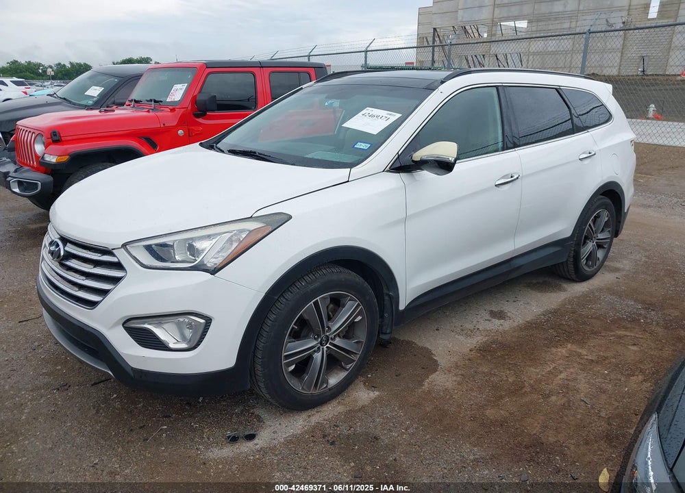 2014 HYUNDAI SANTA FE VIN: KM8SR4HF8EU053345