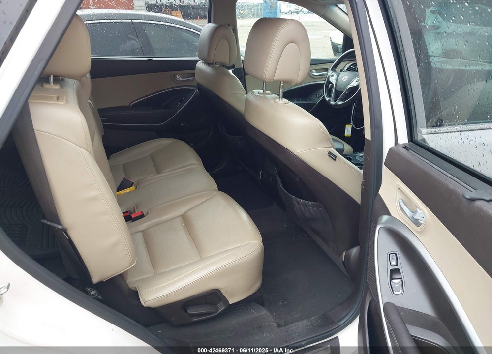 2014 HYUNDAI SANTA FE VIN: KM8SR4HF8EU053345