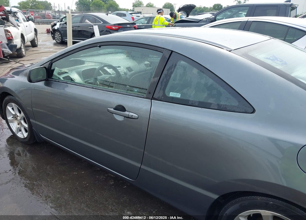 2010 HONDA CIVIC VIN: 2HGFG1B65AH502997